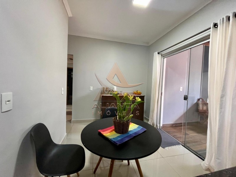 Casa à venda com 3 quartos, 158m² - Foto 8