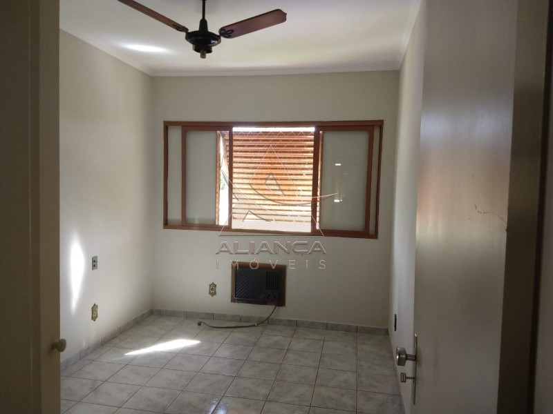 Apartamento à venda com 3 quartos, 76m² - Foto 2