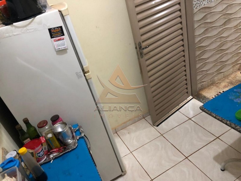 Casa à venda com 3 quartos, 96m² - Foto 26