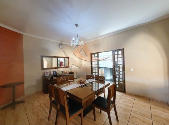 Casa à venda com 3 quartos, 120m² - Foto 3