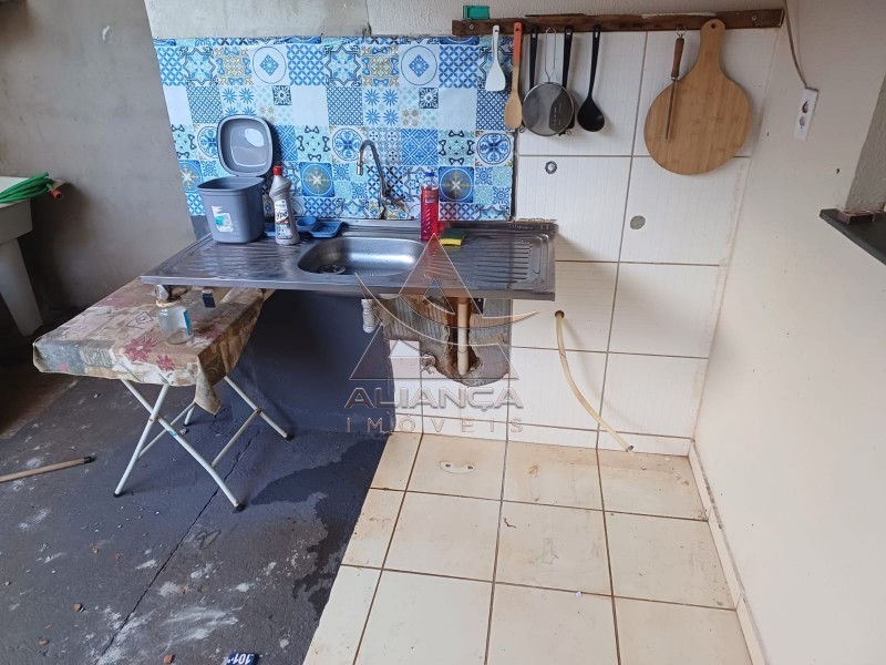 Casa à venda com 2 quartos, 47m² - Foto 17